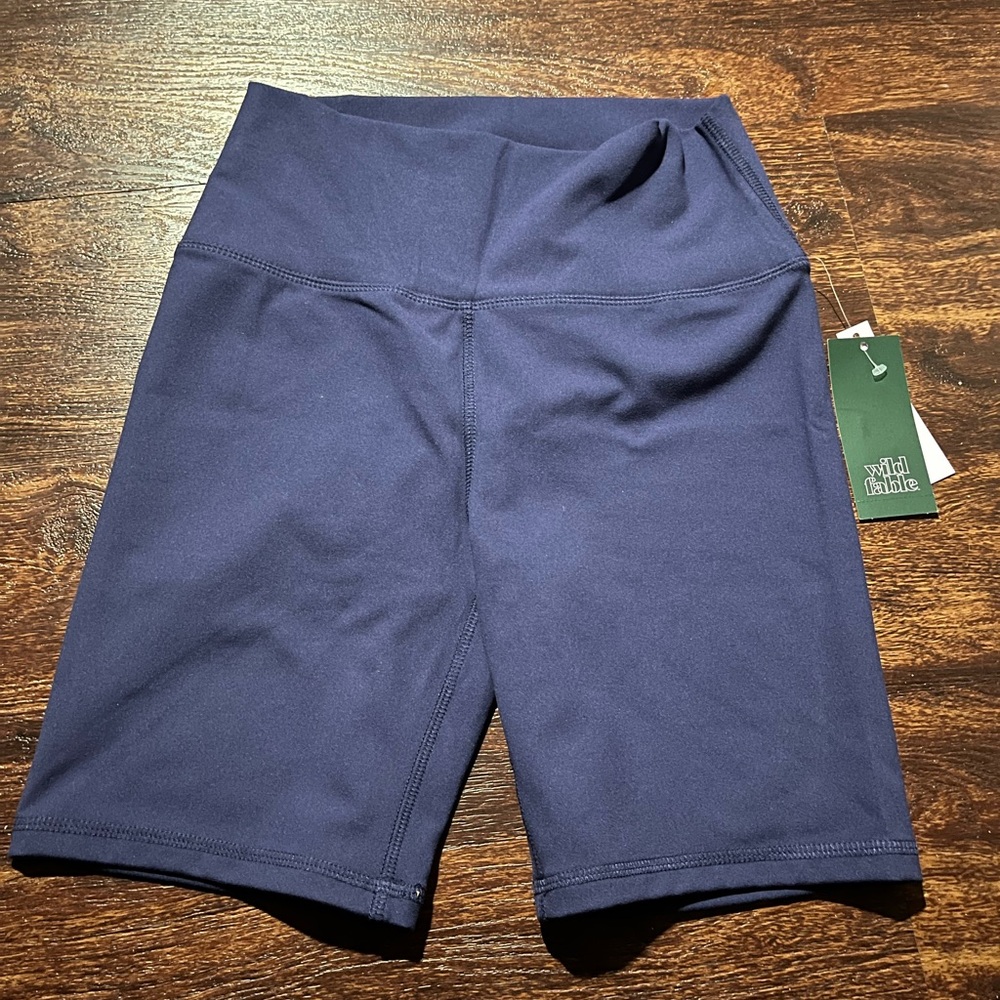 NWT Wild fable bike shorts